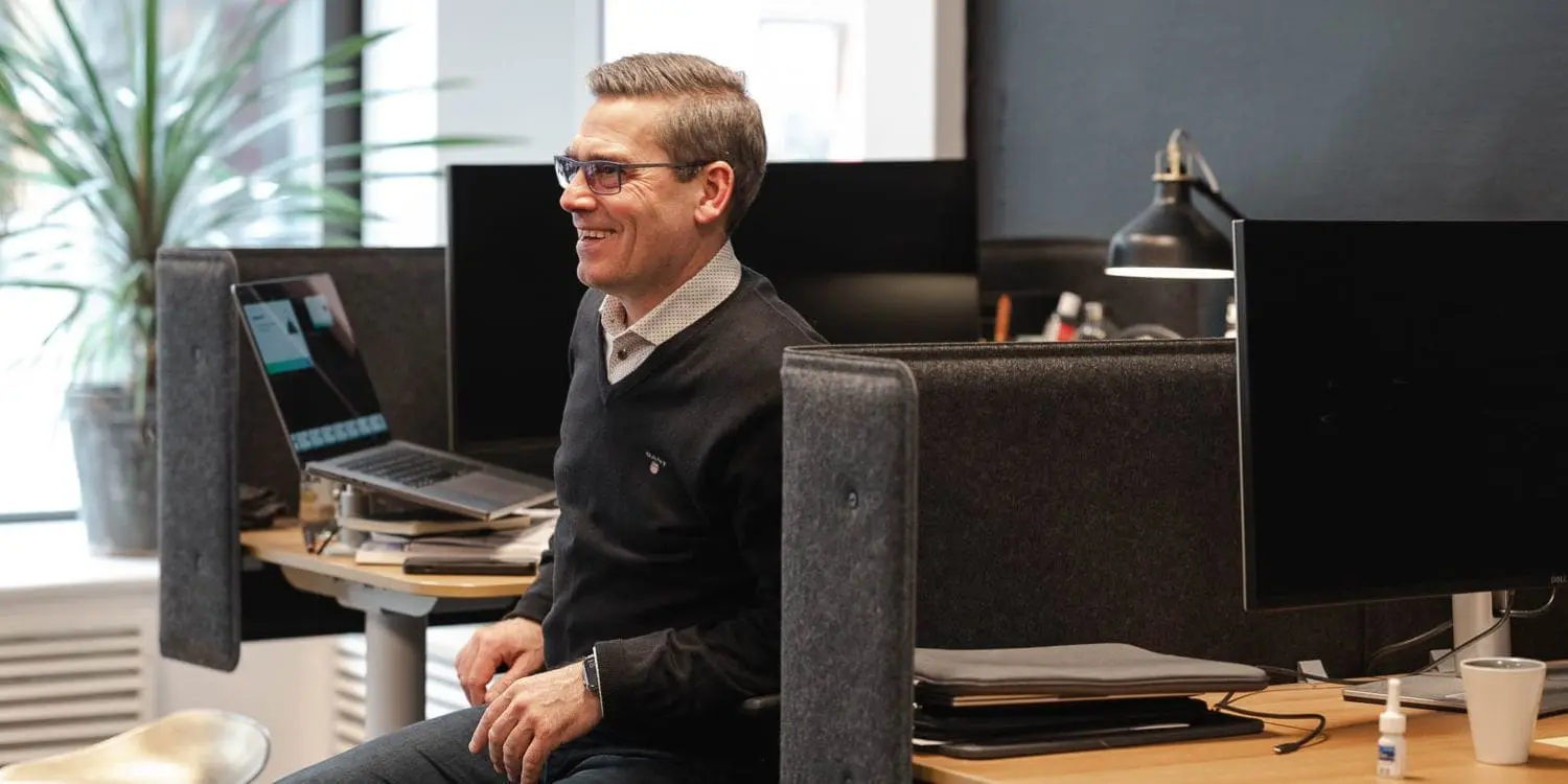 Hur jobbar man med en webbyrå: VD Peter Malmberg på webbyråns kontor i Karlstad